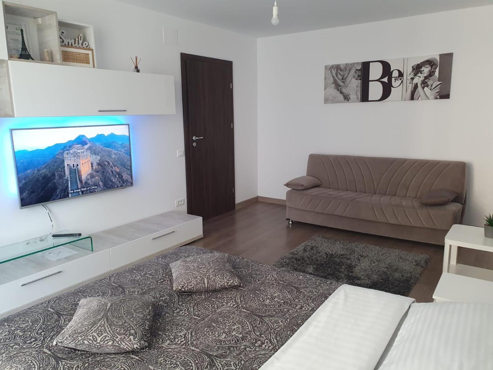 Wonderful Apartment Брашов Екстериор снимка
